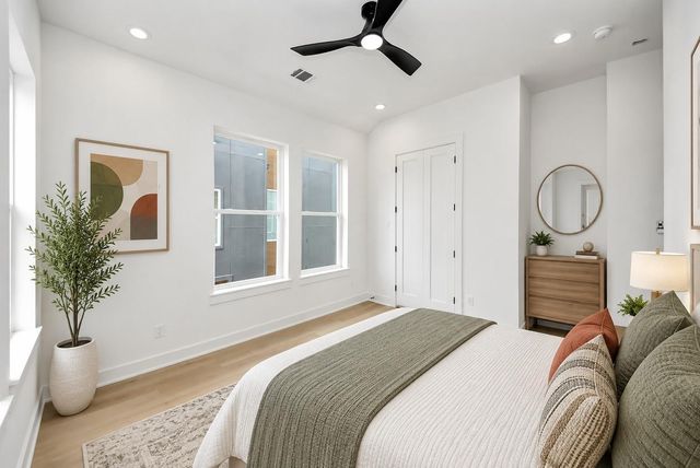 1603 W 25th Street, Houston, TX 77008