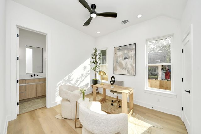 1603 W 25th Street, Houston, TX 77008