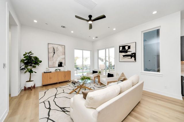 1603 W 25th Street, Houston, TX 77008