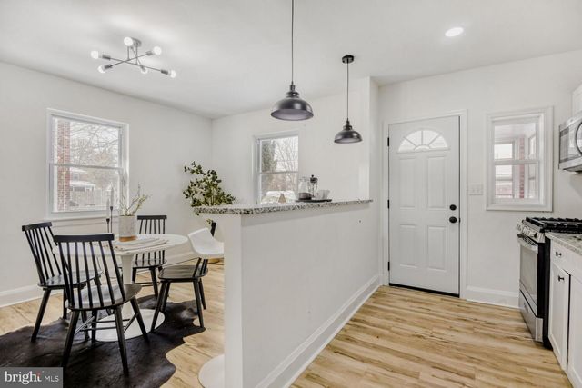 100 SHIPWAY, Dundalk, MD 21222