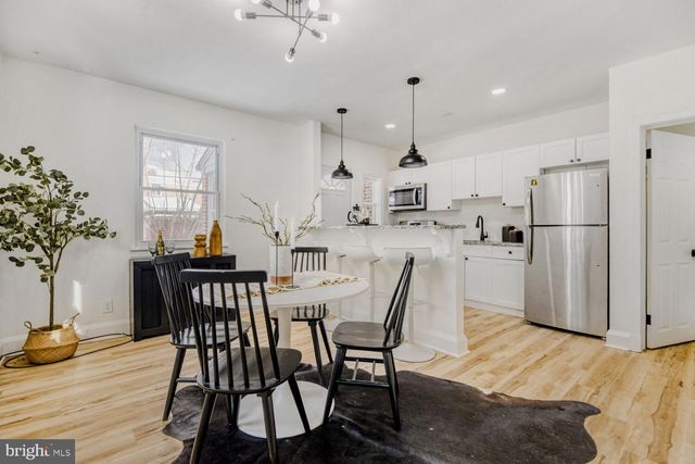 100 SHIPWAY, Dundalk, MD 21222