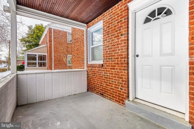 100 SHIPWAY, Dundalk, MD 21222