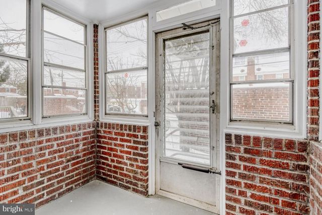 100 SHIPWAY, Dundalk, MD 21222