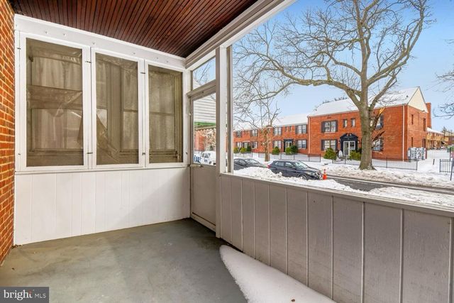 100 SHIPWAY, Dundalk, MD 21222