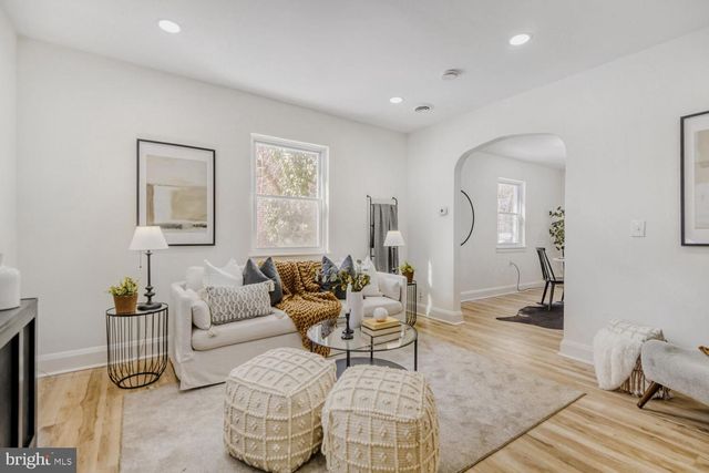 100 SHIPWAY, Dundalk, MD 21222