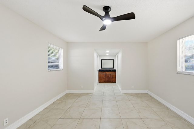 1430 NW 73RD Avenue NW, Plantation, FL 33313
