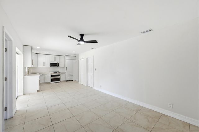 1430 NW 73RD Avenue NW, Plantation, FL 33313