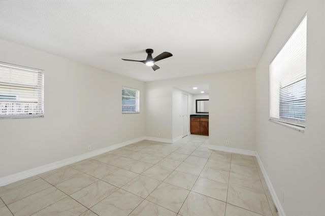 1430 NW 73RD Avenue NW, Plantation, FL 33313