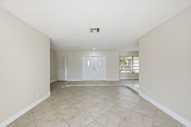 1430 NW 73RD Avenue NW, Plantation, FL 33313