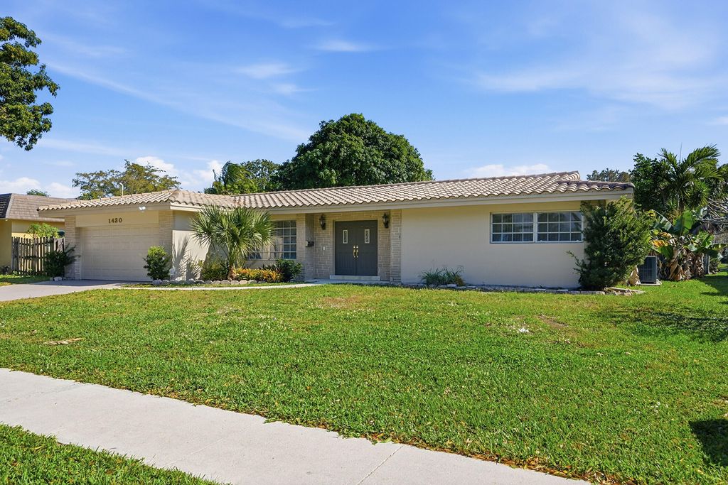 1430 NW 73RD Avenue NW, Plantation, FL 33313