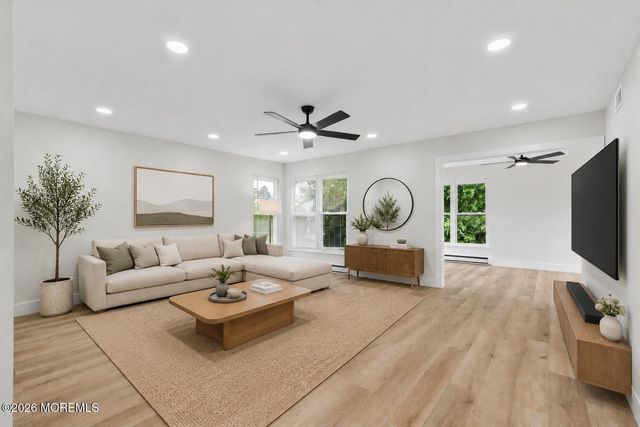 15 Frilham Lane, Manchester, NJ 08759