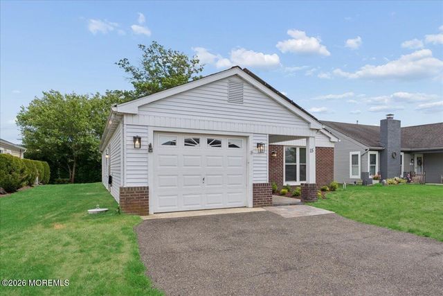 15 Frilham Lane, Manchester, NJ 08759