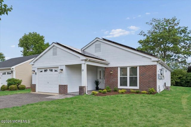15 Frilham Lane, Manchester, NJ 08759