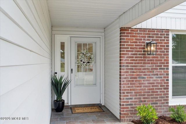 15 Frilham Lane, Manchester, NJ 08759