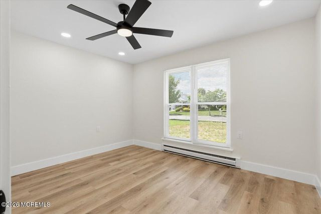 15 Frilham Lane, Manchester, NJ 08759