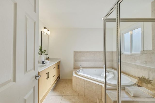 250 Alexander Avenue, Redwood City, CA 94061