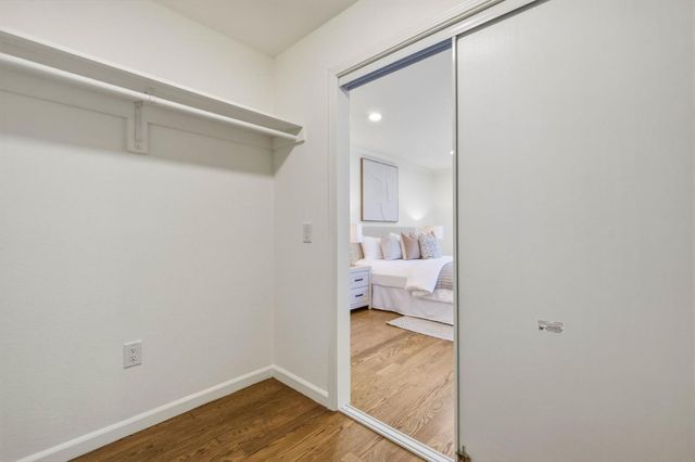 250 Alexander Avenue, Redwood City, CA 94061
