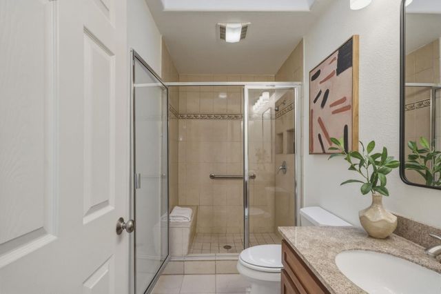 250 Alexander Avenue, Redwood City, CA 94061