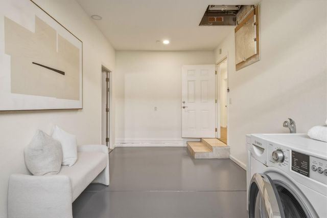 250 Alexander Avenue, Redwood City, CA 94061