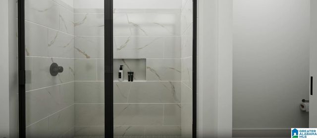 399 LAKELAND COURT, Cropwell, AL 35054