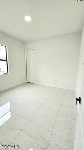 1402 5th AVE, Lehigh Acres, FL 33972