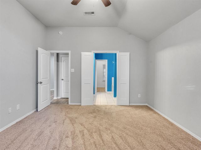 218 Silverbrook Lane, Dickinson, TX 77539