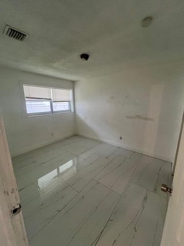 106 NW 12TH Avenue 1-2, Dania Beach, FL 33004