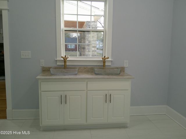 363 W Third Street, Ayden, NC 28513
