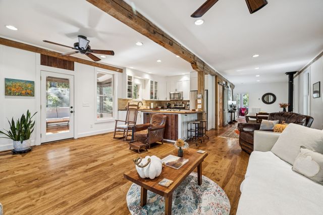 2064 Old Hillsboro Rd, Franklin, TN 37064