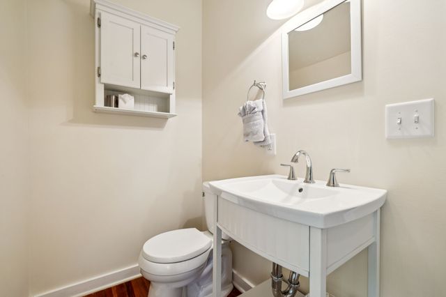 2064 Old Hillsboro Rd, Franklin, TN 37064