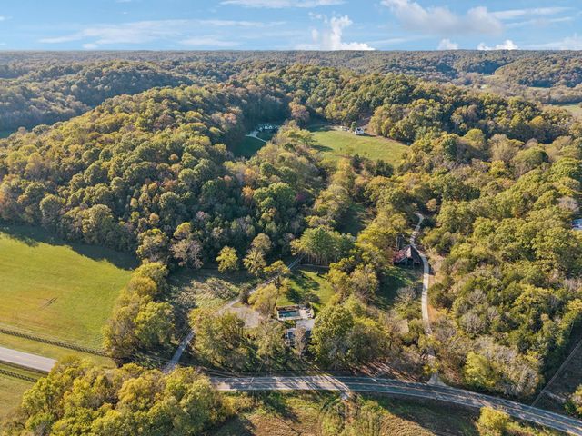 2064 Old Hillsboro Rd, Franklin, TN 37064