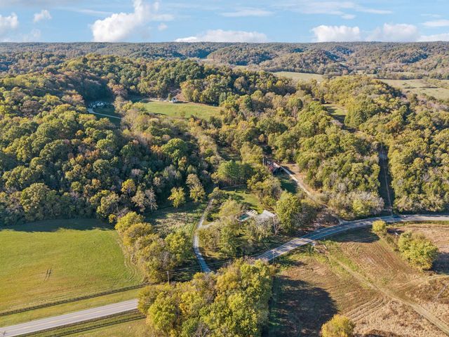 2064 Old Hillsboro Rd, Franklin, TN 37064