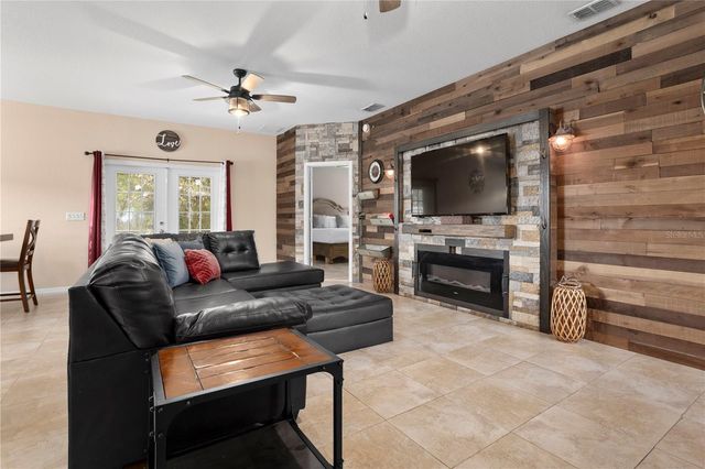 3648 SANDHILL CRANE DRIVE, Lakeland, FL 33811