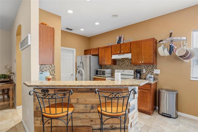 3648 SANDHILL CRANE DRIVE, Lakeland, FL 33811