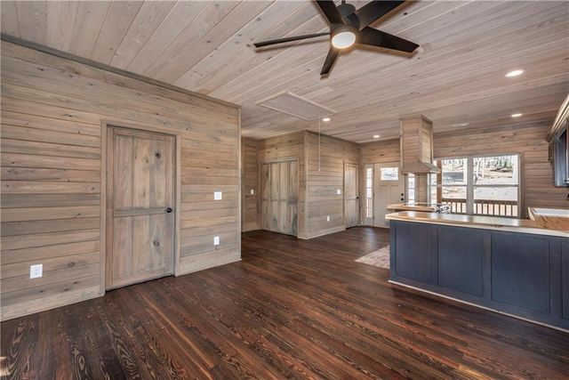 1041 Astro Court NE, Ranger, GA 30734
