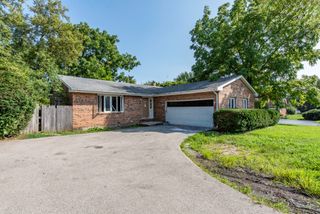 2337 N Sheridan Road, Waukegan, IL 60087