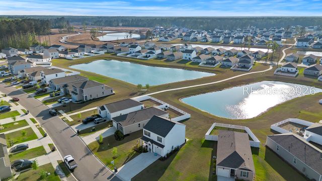 262 Holiday St, Ridgeland, SC 29936