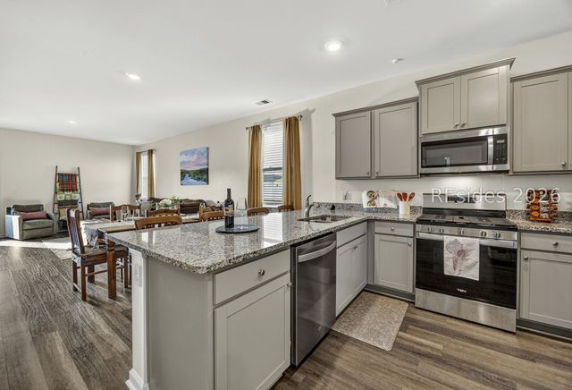 262 Holiday St, Ridgeland, SC 29936