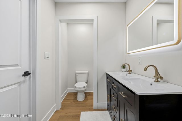 3430 Hodgenville Rd, Elizabethtown, KY 42701