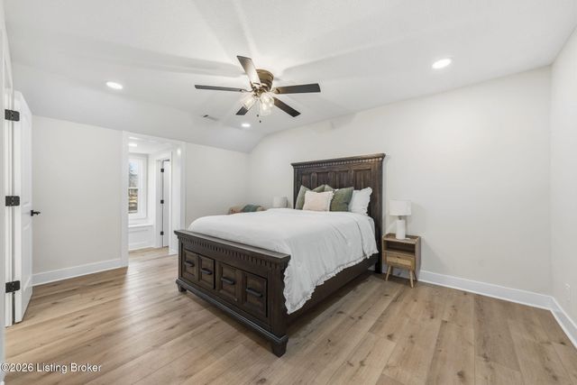 3430 Hodgenville Rd, Elizabethtown, KY 42701