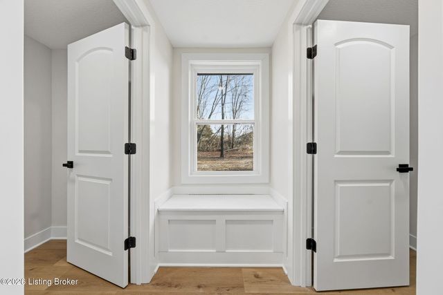 3430 Hodgenville Rd, Elizabethtown, KY 42701