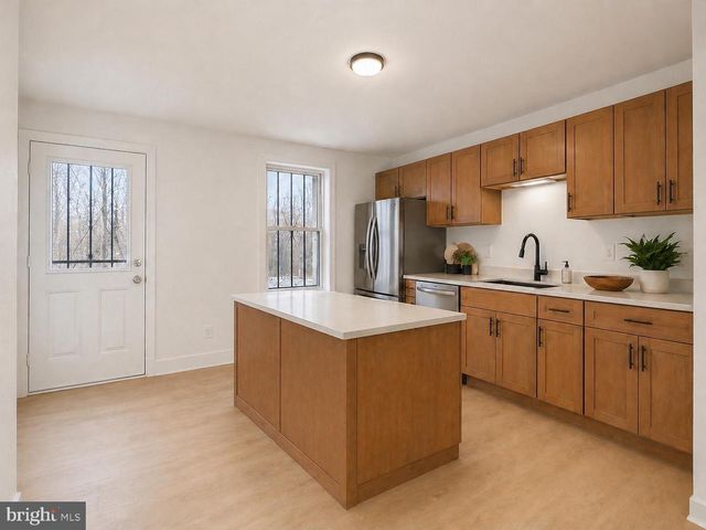 321 BYRON ST, Camden, NJ 08102