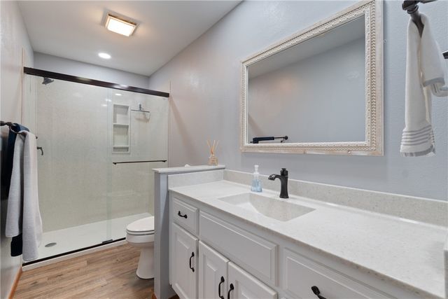 41 Evanton Drive, Bella Vista, AR 72715