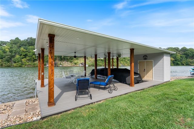 41 Evanton Drive, Bella Vista, AR 72715