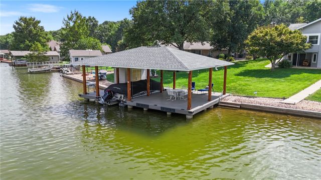 41 Evanton Drive, Bella Vista, AR 72715