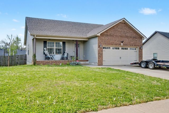161 Ambridge St, Oak Grove, KY 42262