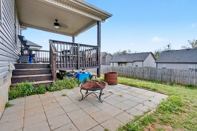 161 Ambridge St, Oak Grove, KY 42262