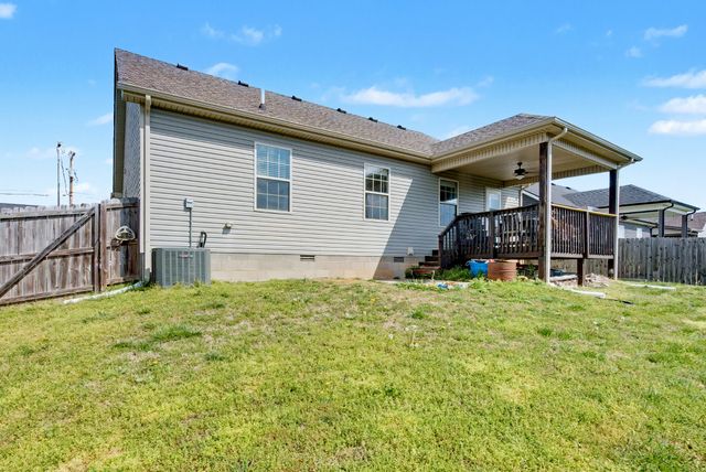 161 Ambridge St, Oak Grove, KY 42262