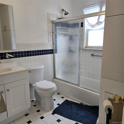 17 Grant Street, Roosevelt, NY 11575