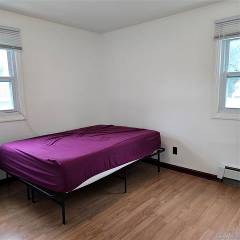 17 Grant Street, Roosevelt, NY 11575